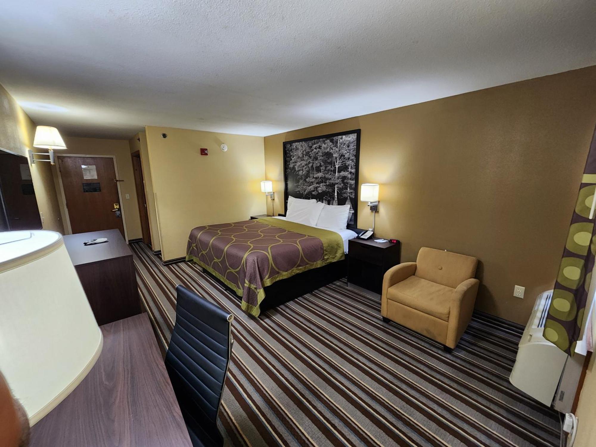 Hotel Super 8 By Wyndham Pine Bluff Extérieur photo