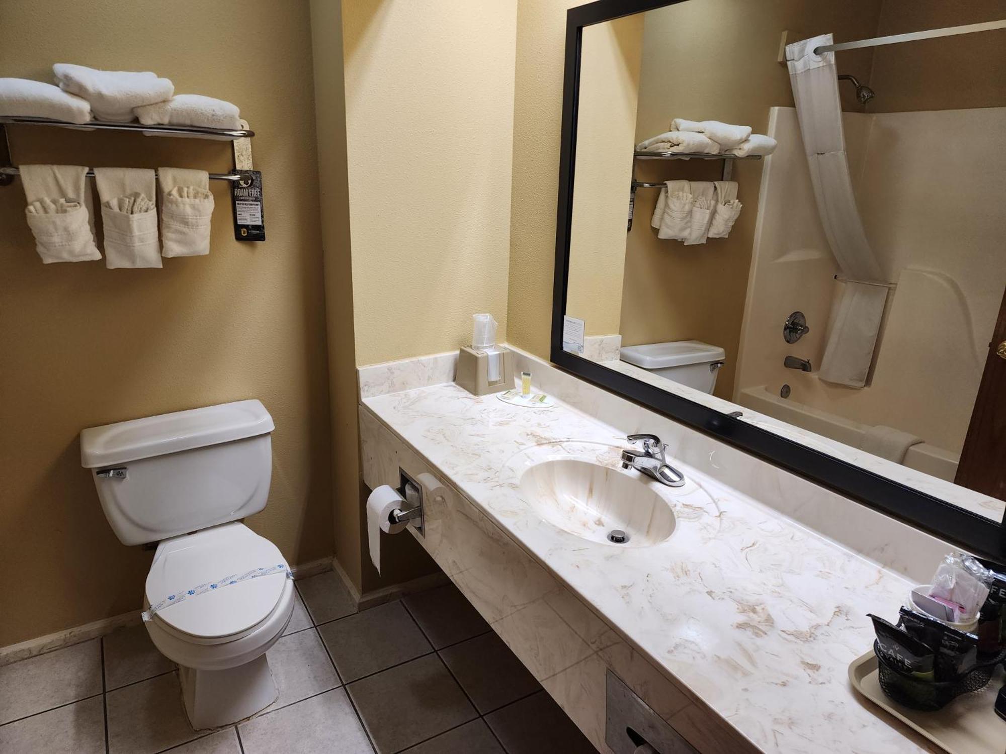 Hotel Super 8 By Wyndham Pine Bluff Extérieur photo