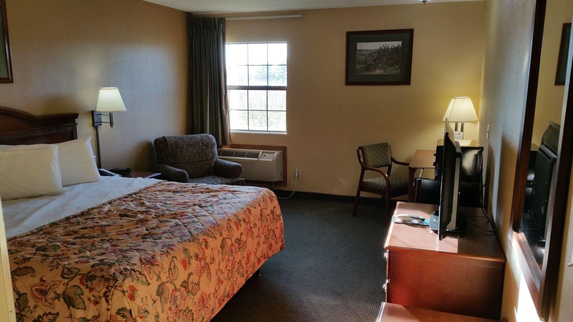 Hotel Super 8 By Wyndham Pine Bluff Extérieur photo